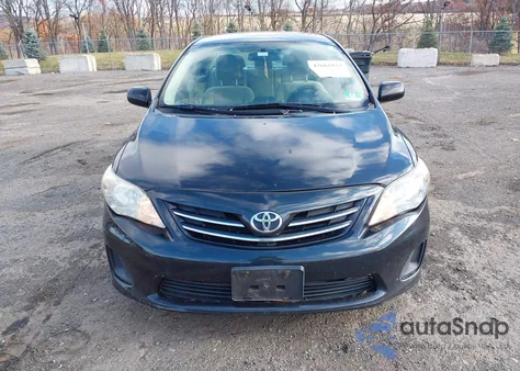 2013 Toyota Corolla Le z USA, uszkodzony, nr VIN 2T1BU4EE7DC946679
